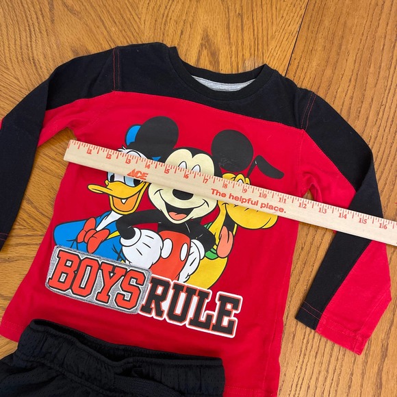 Disney and OshKosh Boys Outfit Sz 5T gently used - Picture 3 of 7